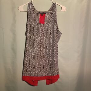 Zac and rachel Chevron Print Sleeveless Tank Top – Black & White with Red Hem